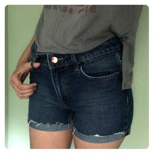 H&M &DENIM jean shorts